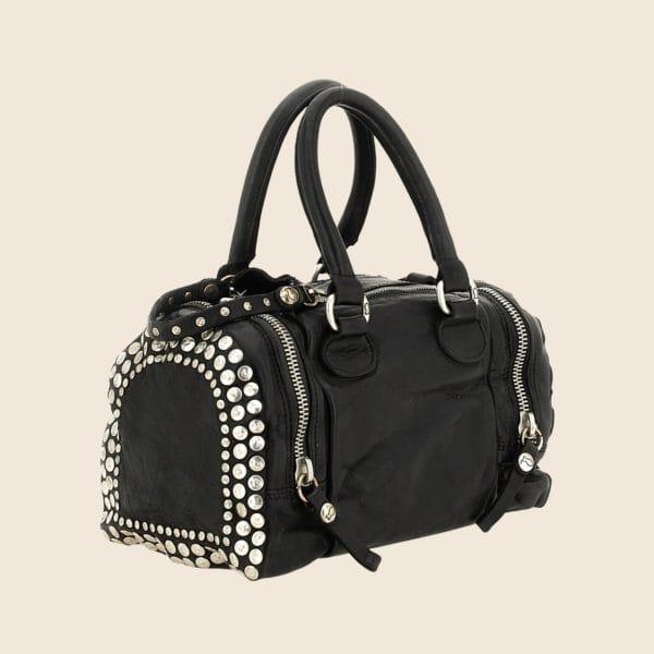 Britney Bauletto in Pelle di Vacchetta con Borchie